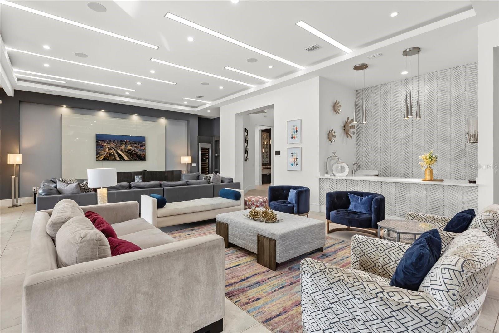 O6368817 Property Photo