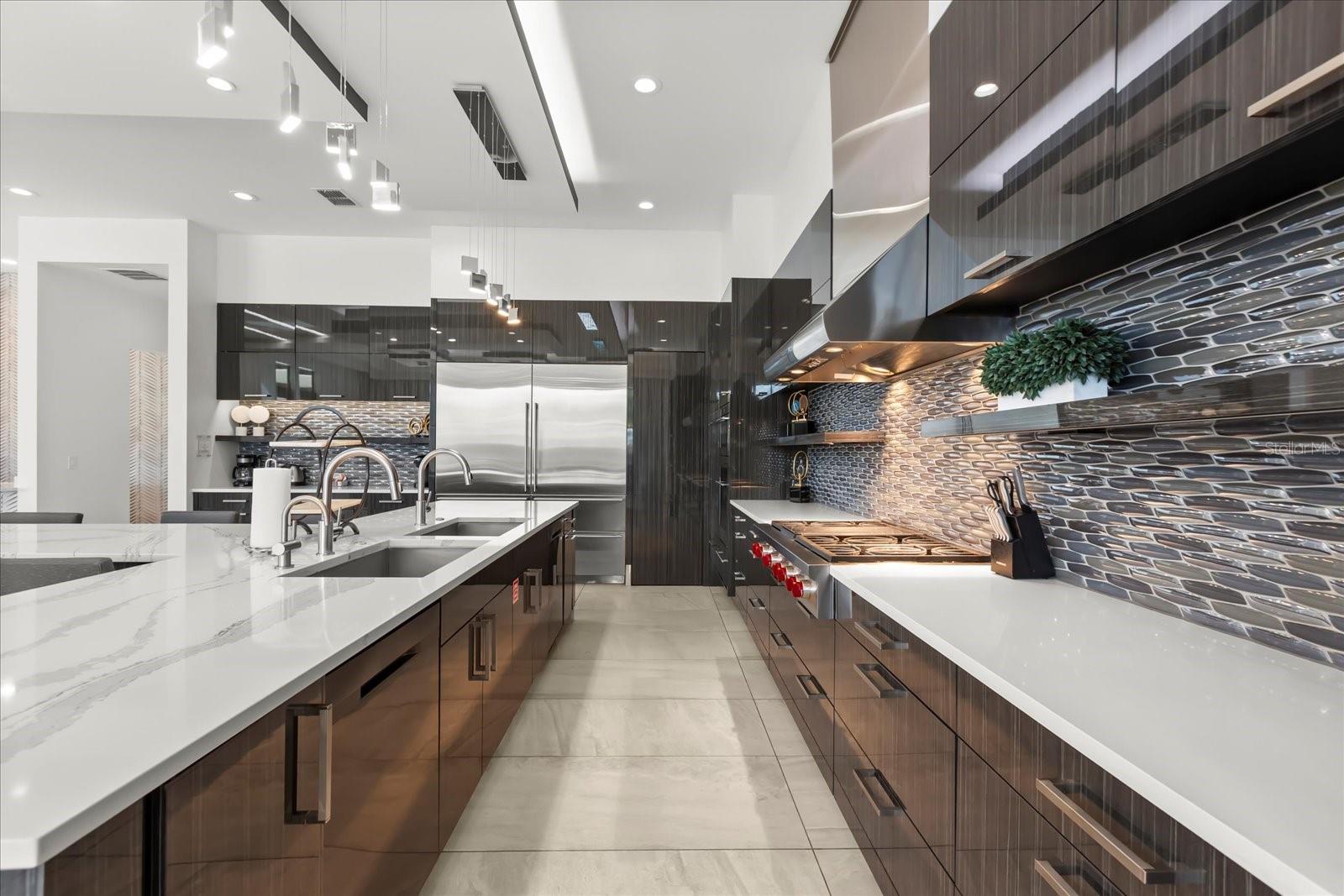 O6368817 Property Photo