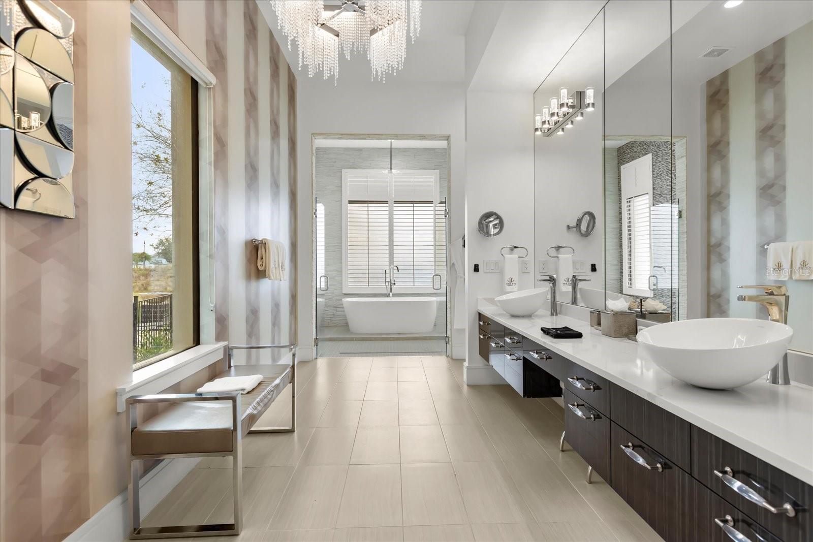 O6368817 Property Photo