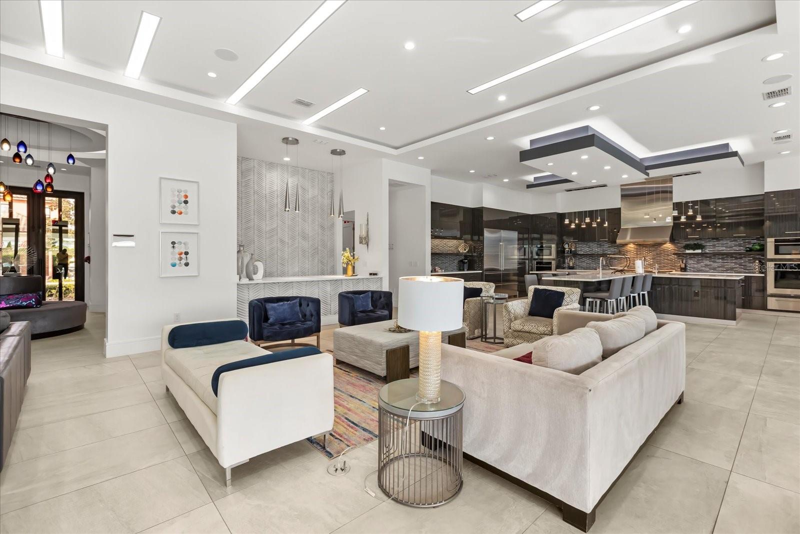 O6368817 Property Photo