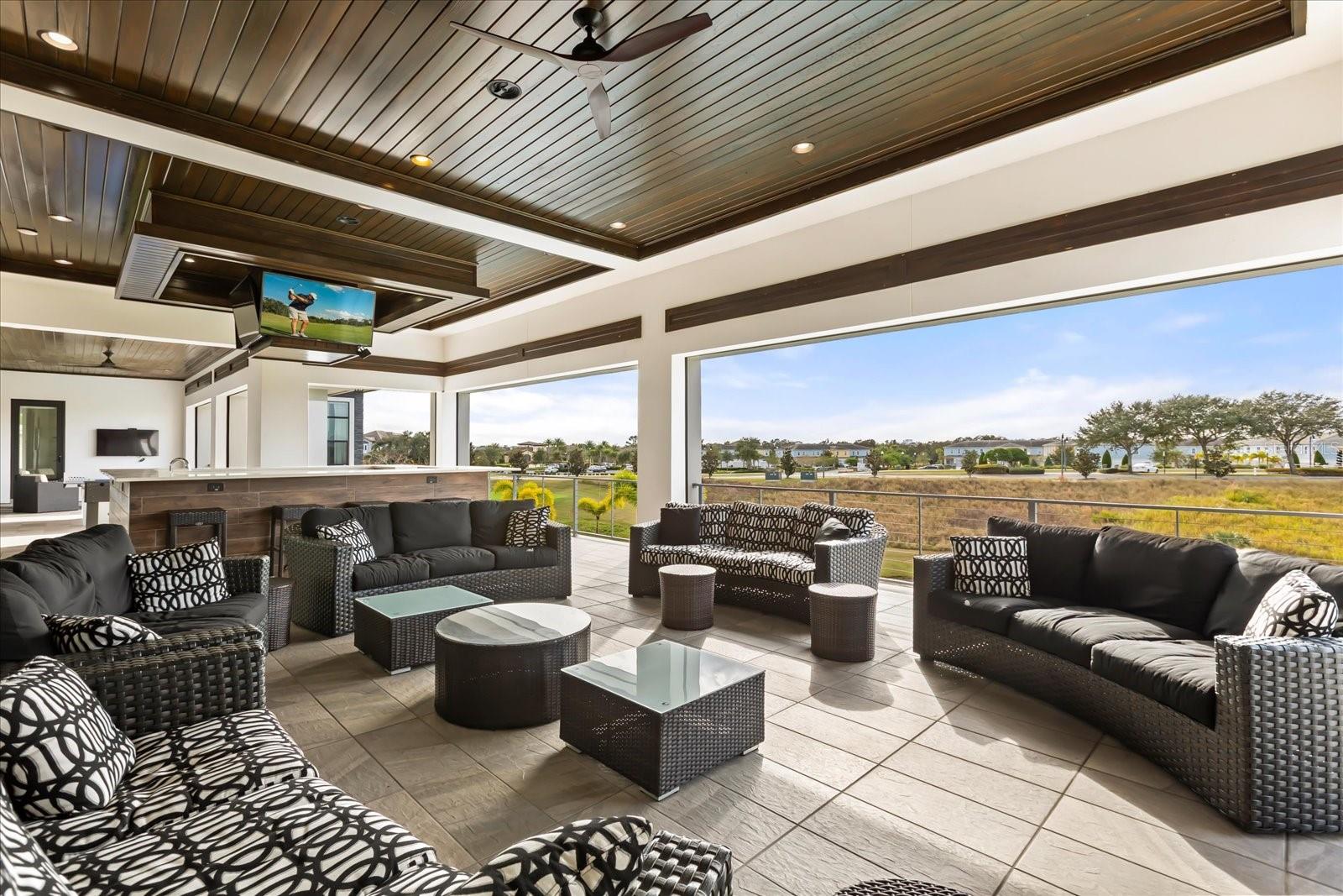 O6368817 Property Photo