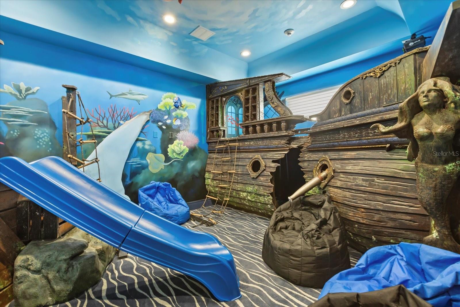 O6368817 Property Photo