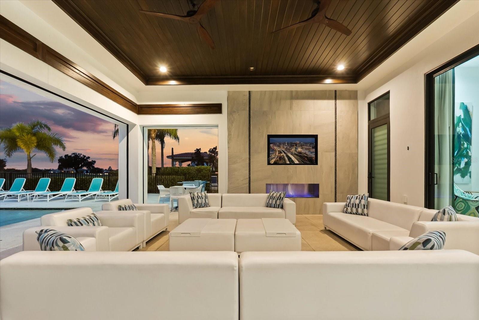 O6368817 Property Photo