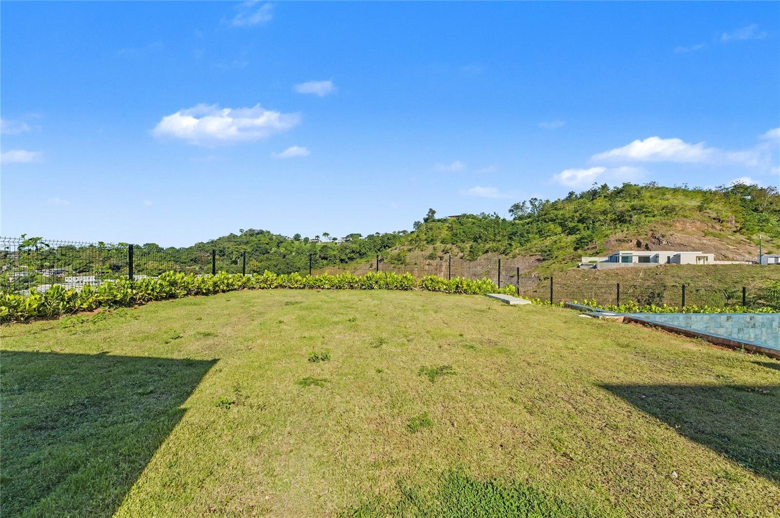 PR9118148 Property Photo