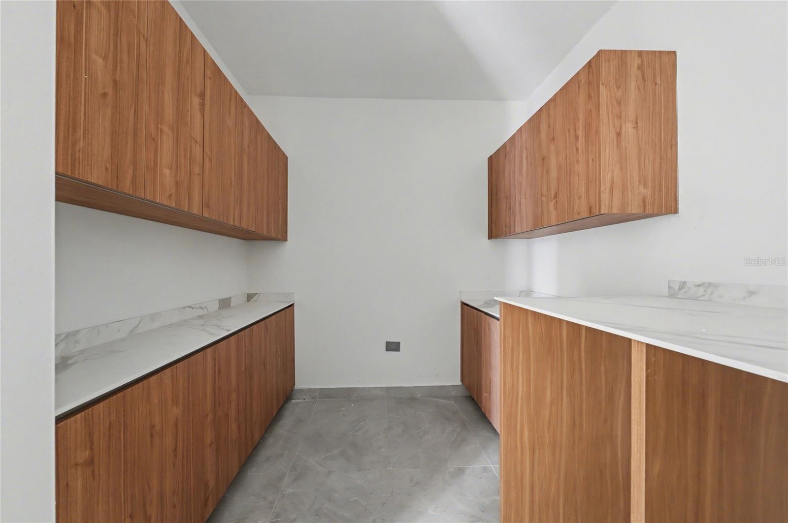 PR9118148 Property Photo