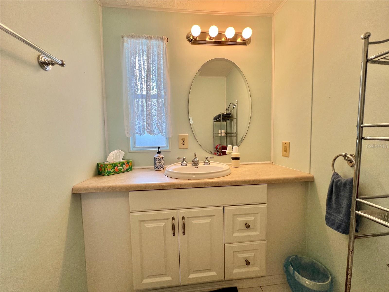 G5105815 Property Photo