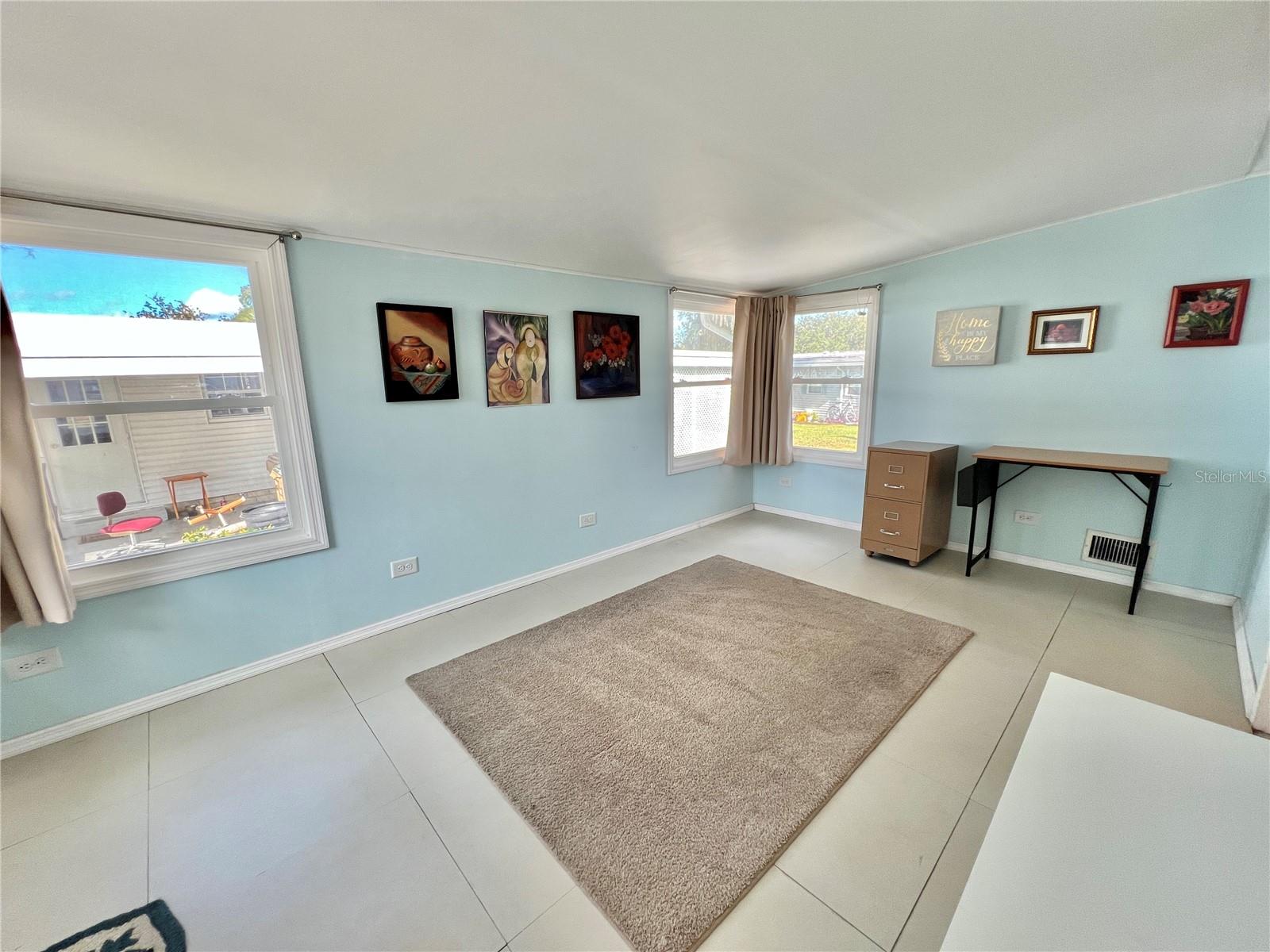 G5105815 Property Photo