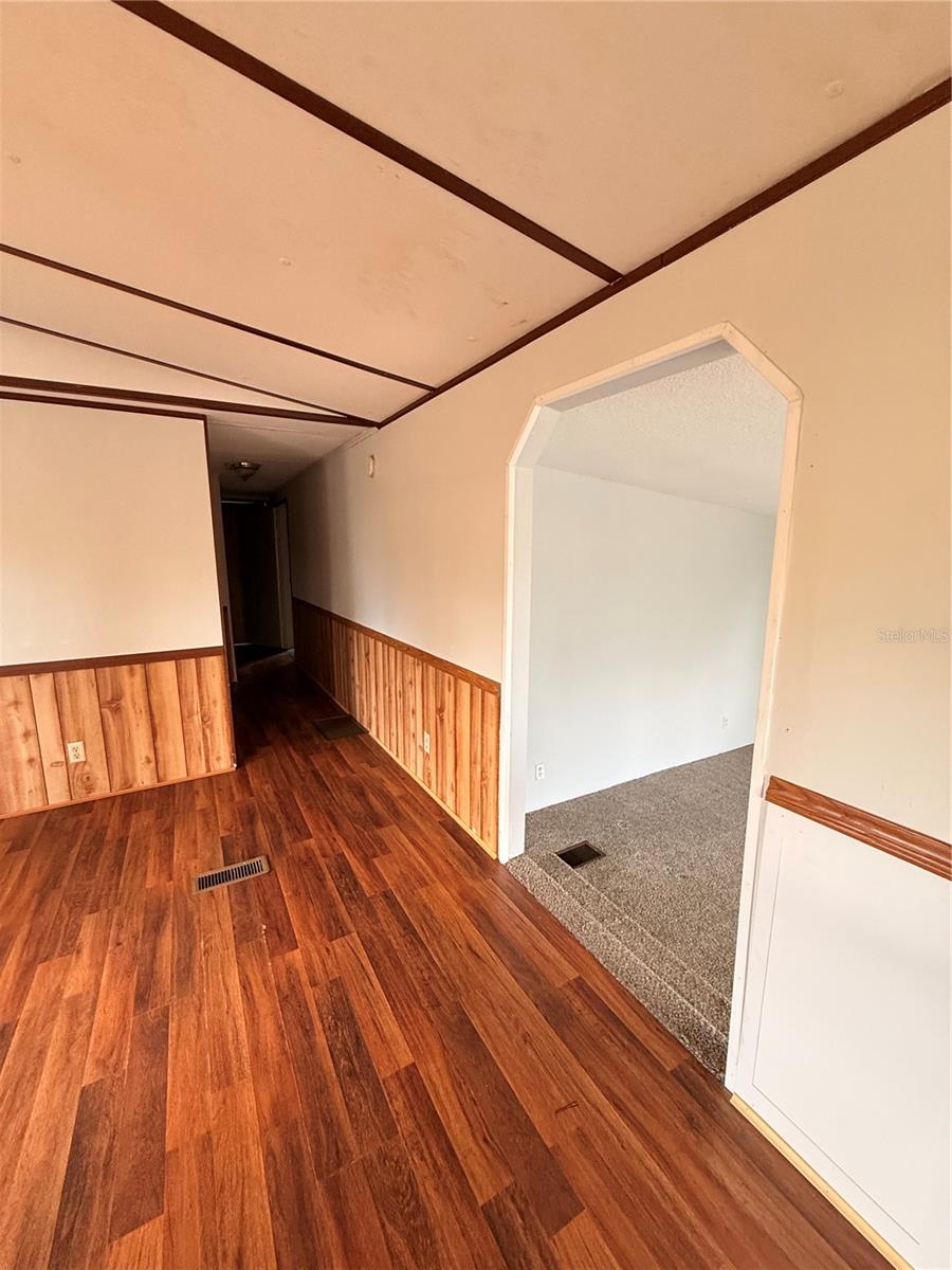 OM715484 Property Photo