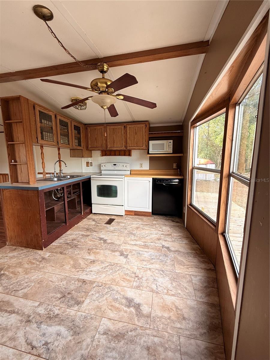 OM715484 Property Photo