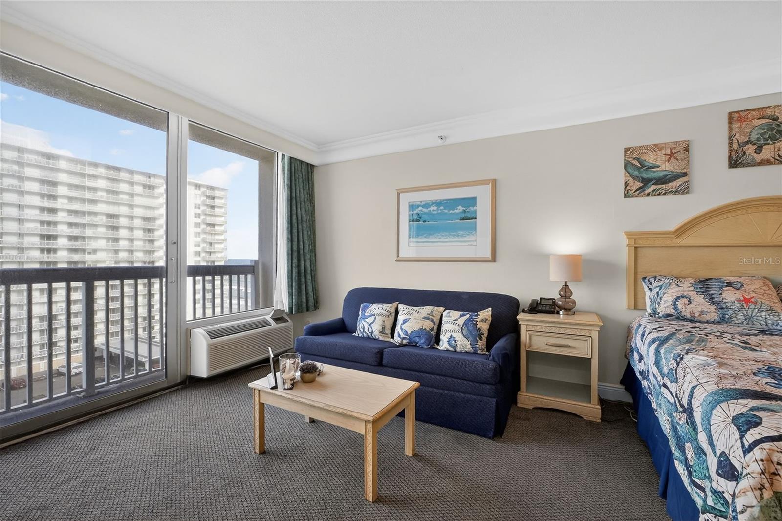 V4946406 Property Photo