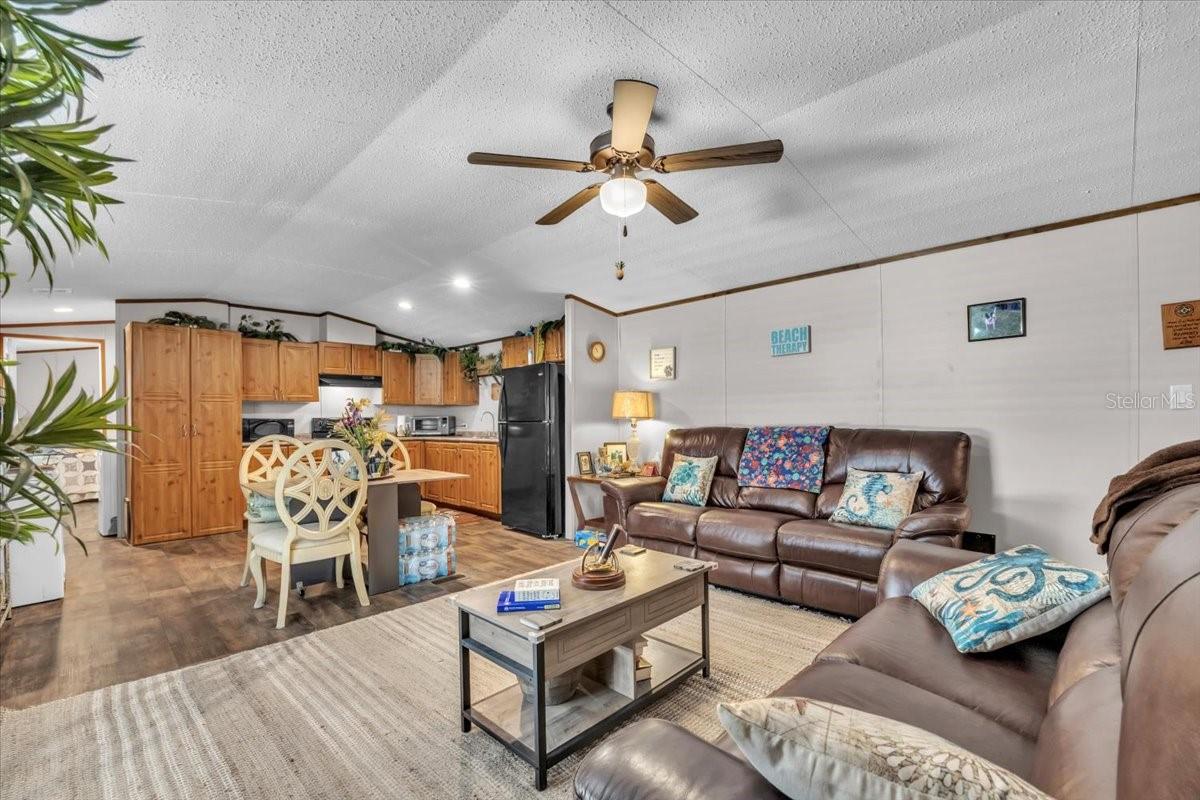 C7519297 Property Photo