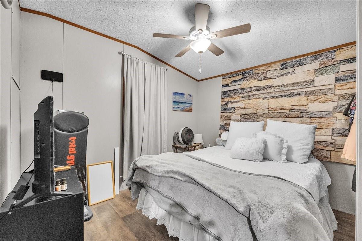 C7519297 Property Photo