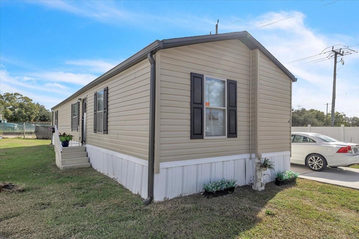 C7519297 Property Photo