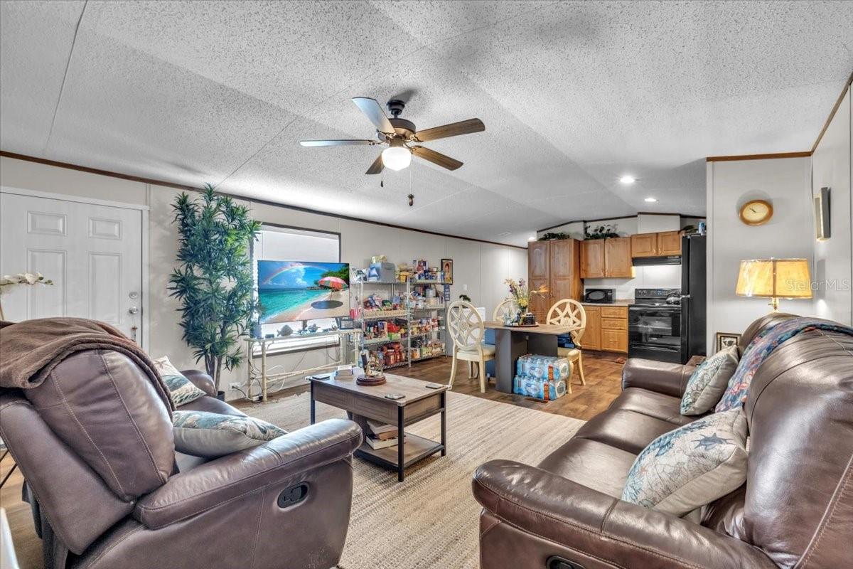 C7519297 Property Photo