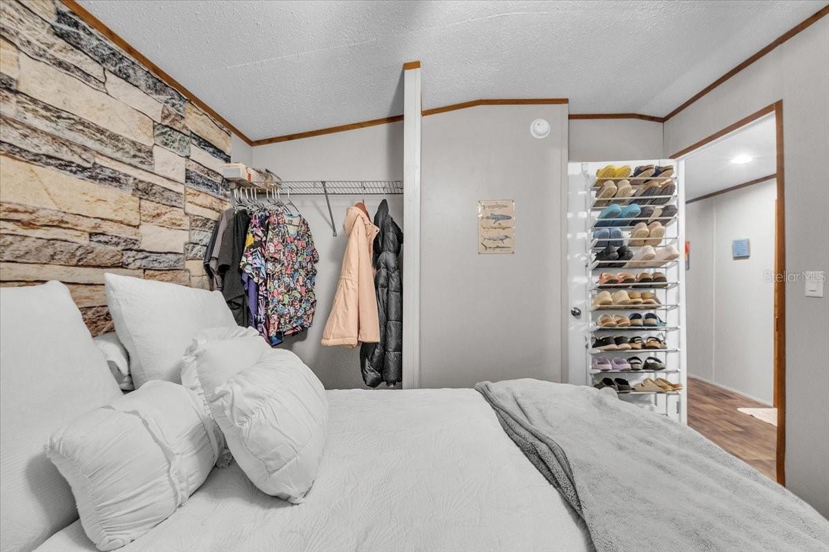 C7519297 Property Photo