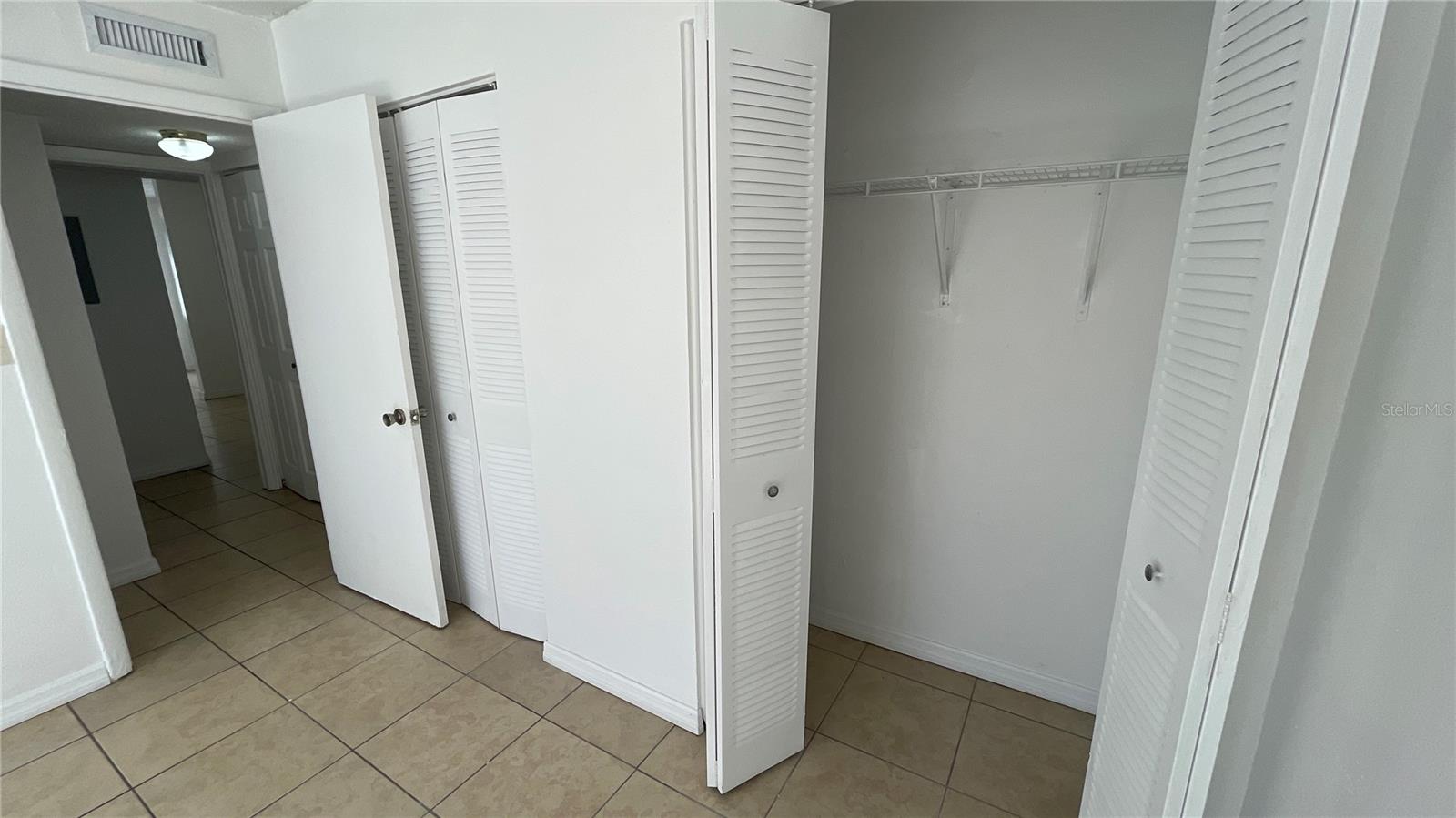 O6368935 Property Photo