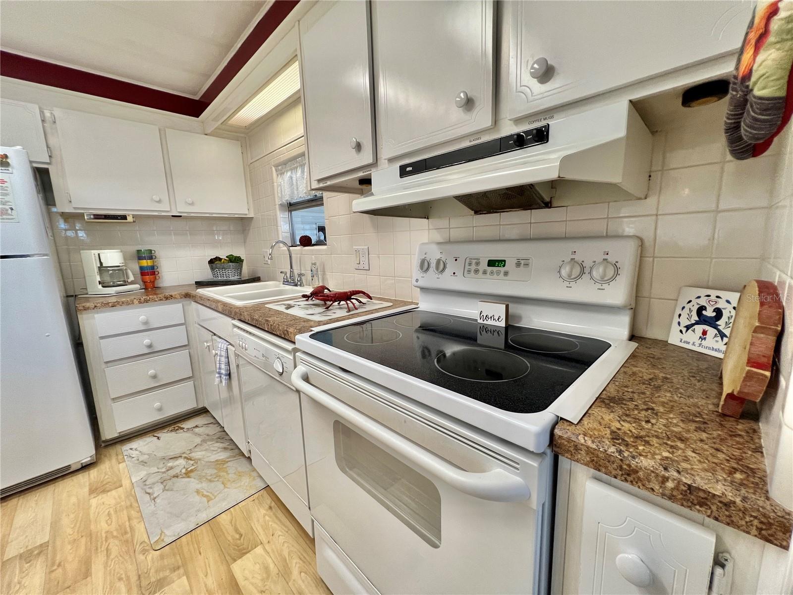 G5105820 Property Photo