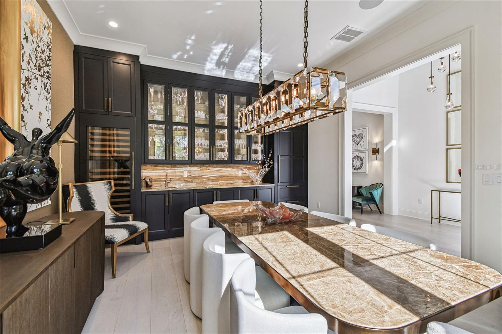 TB8458302 Property Photo