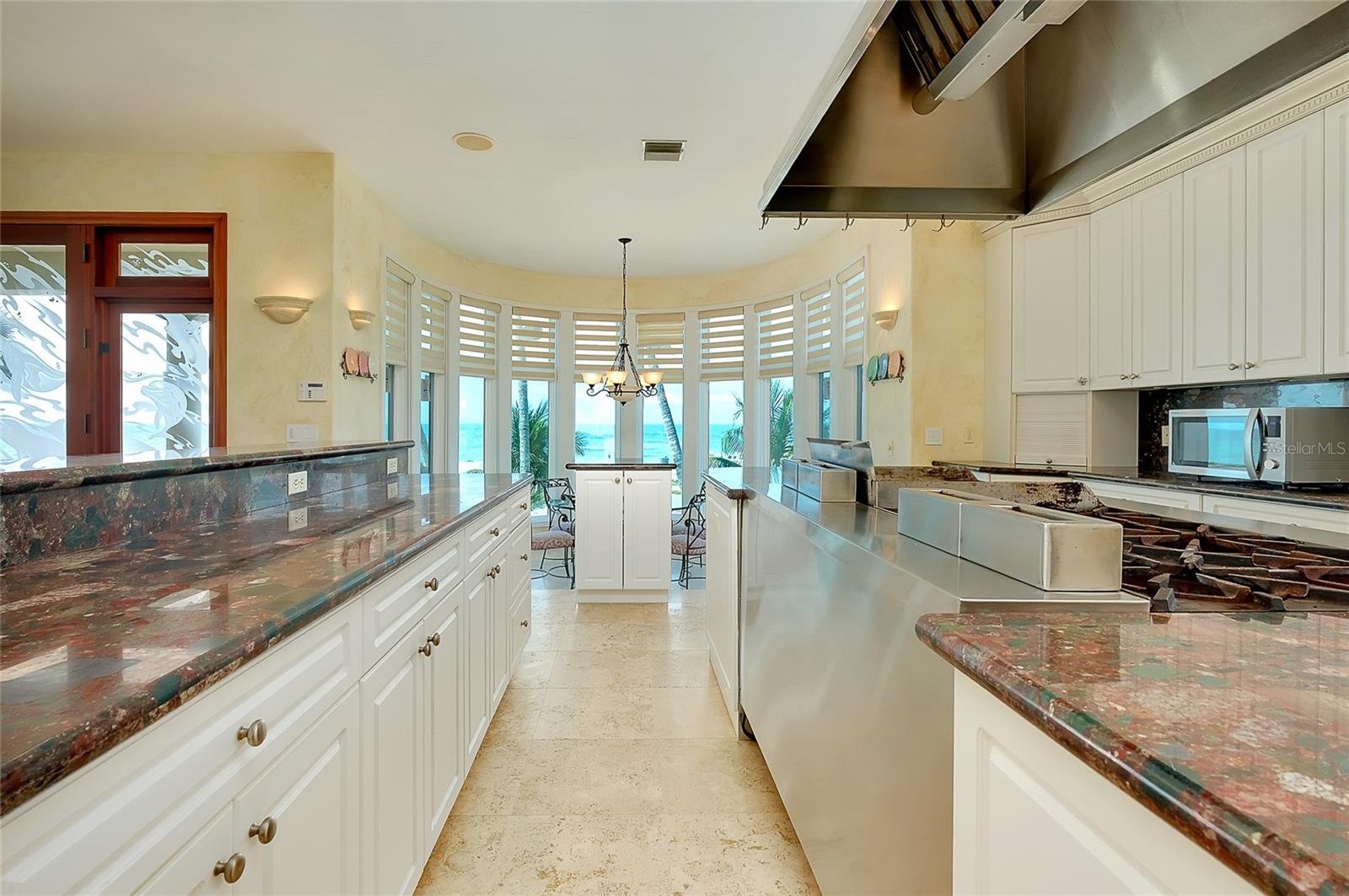 N6142028 Property Photo