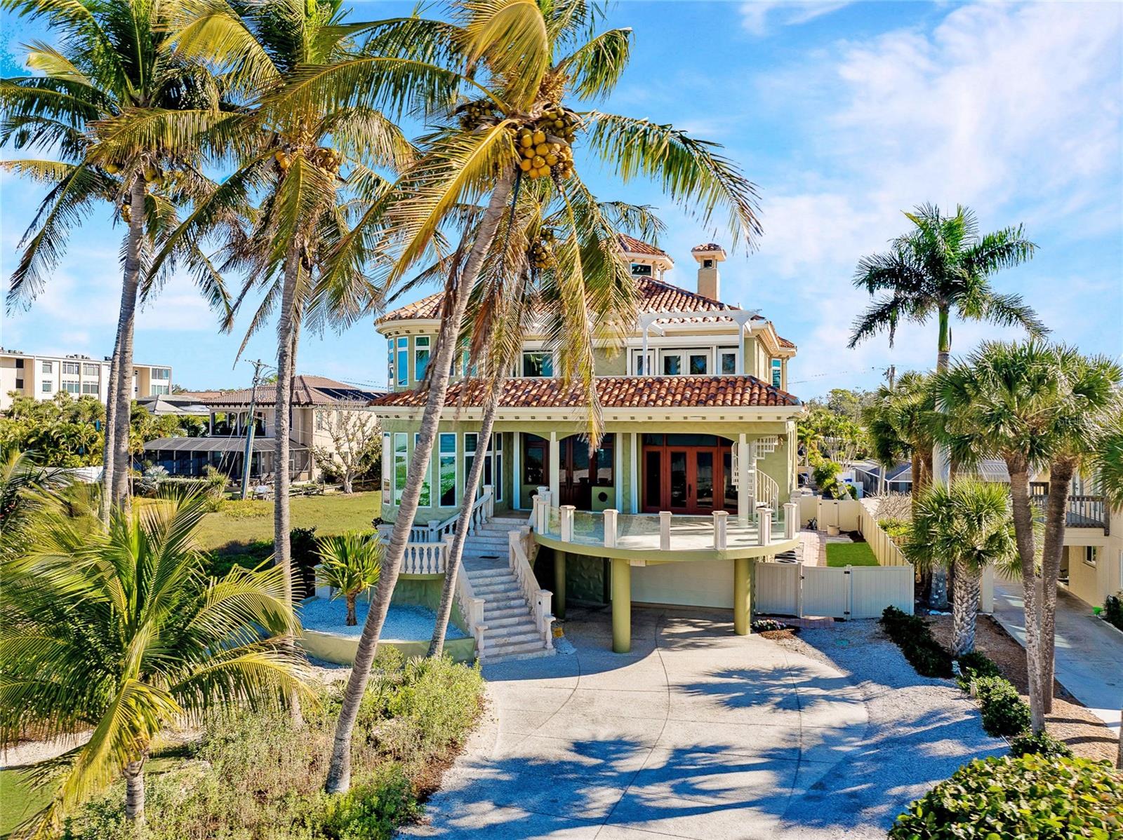 N6142028 Property Photo