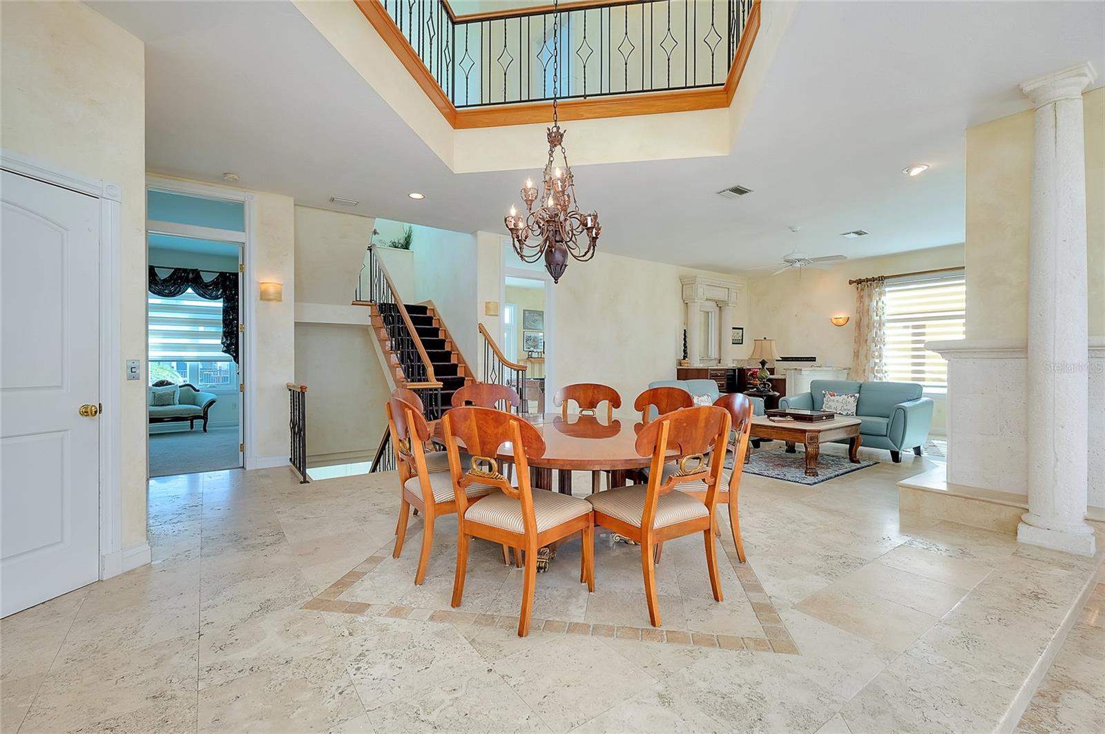 N6142028 Property Photo