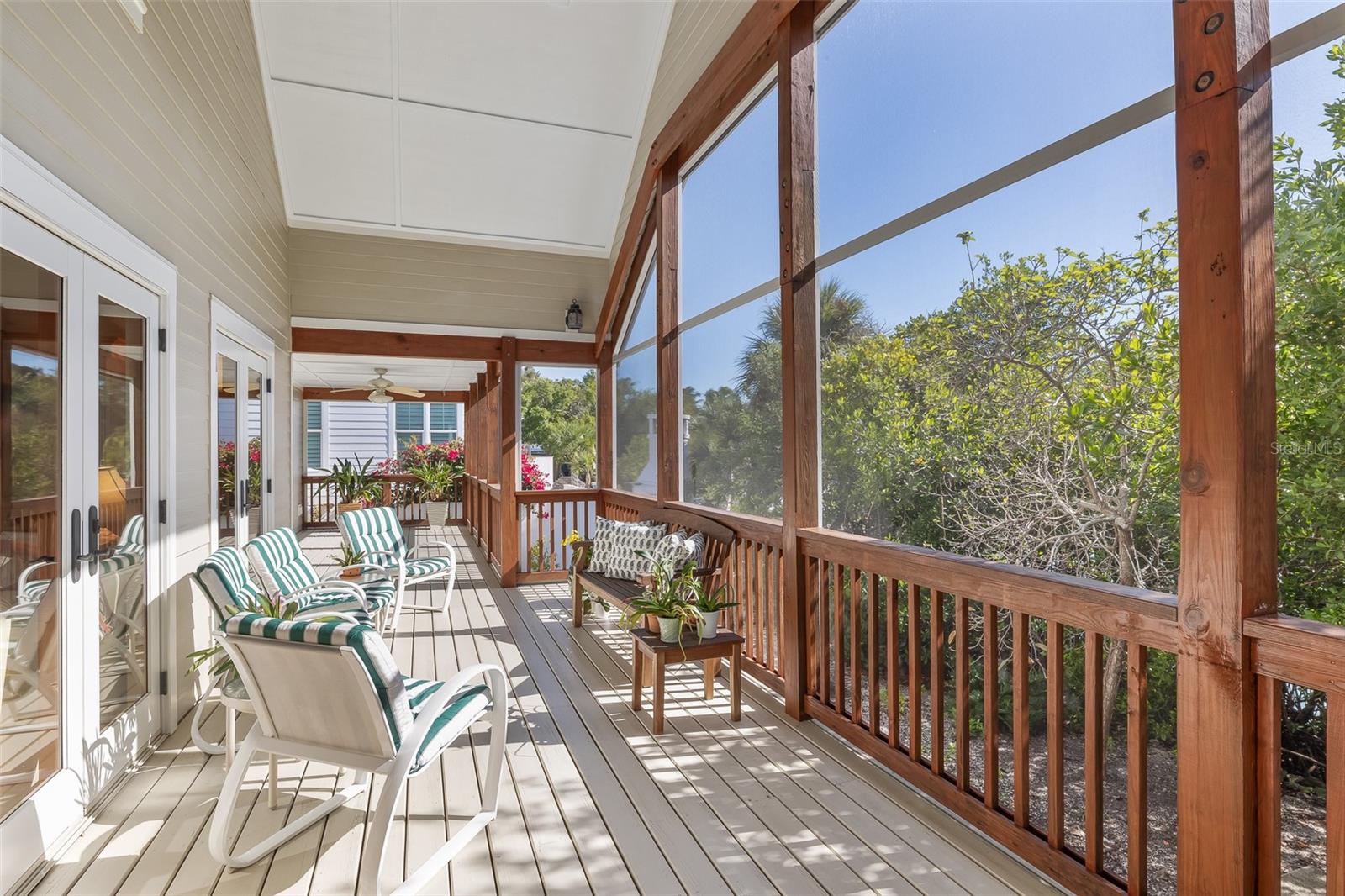 D6145289 Property Photo