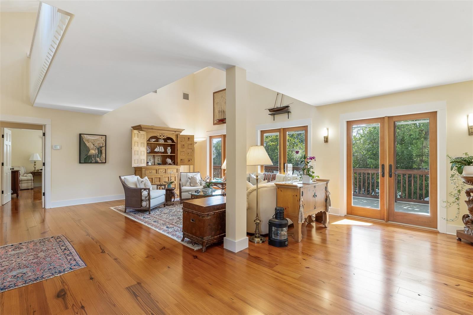 D6145289 Property Photo