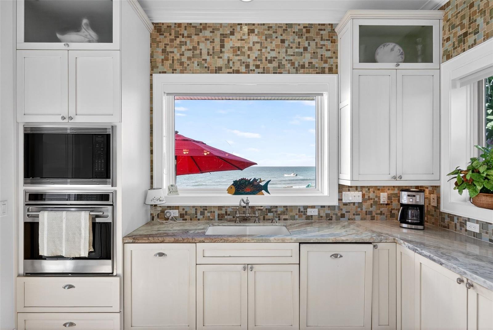 A4676052 Property Photo