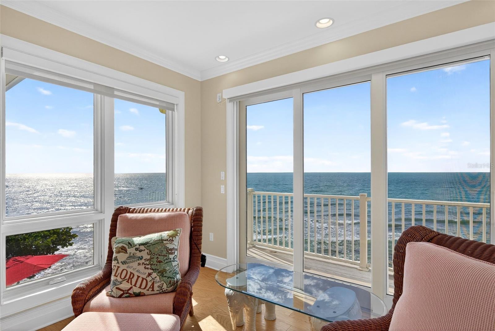 A4676052 Property Photo