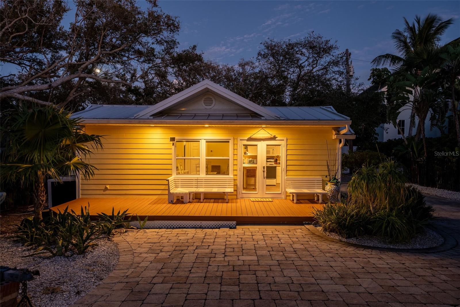 A4676052 Property Photo