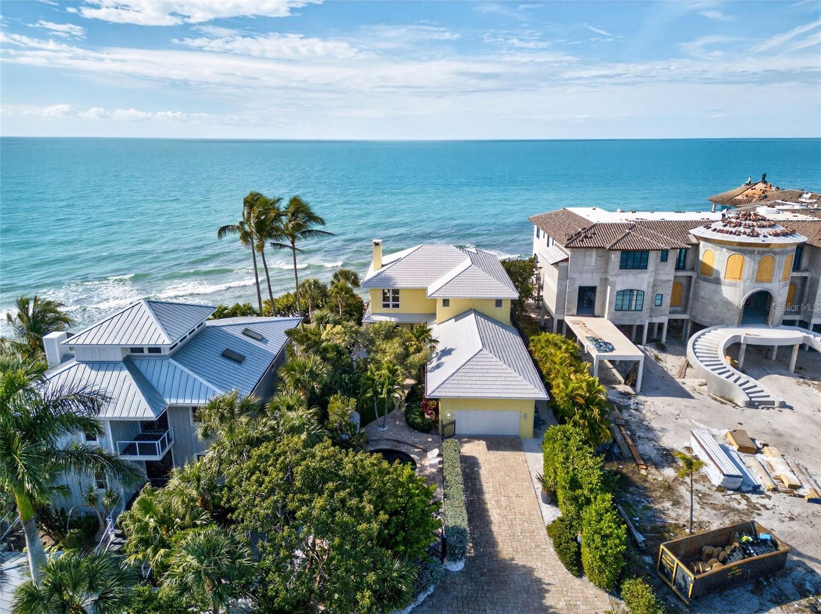 A4676052 Property Photo