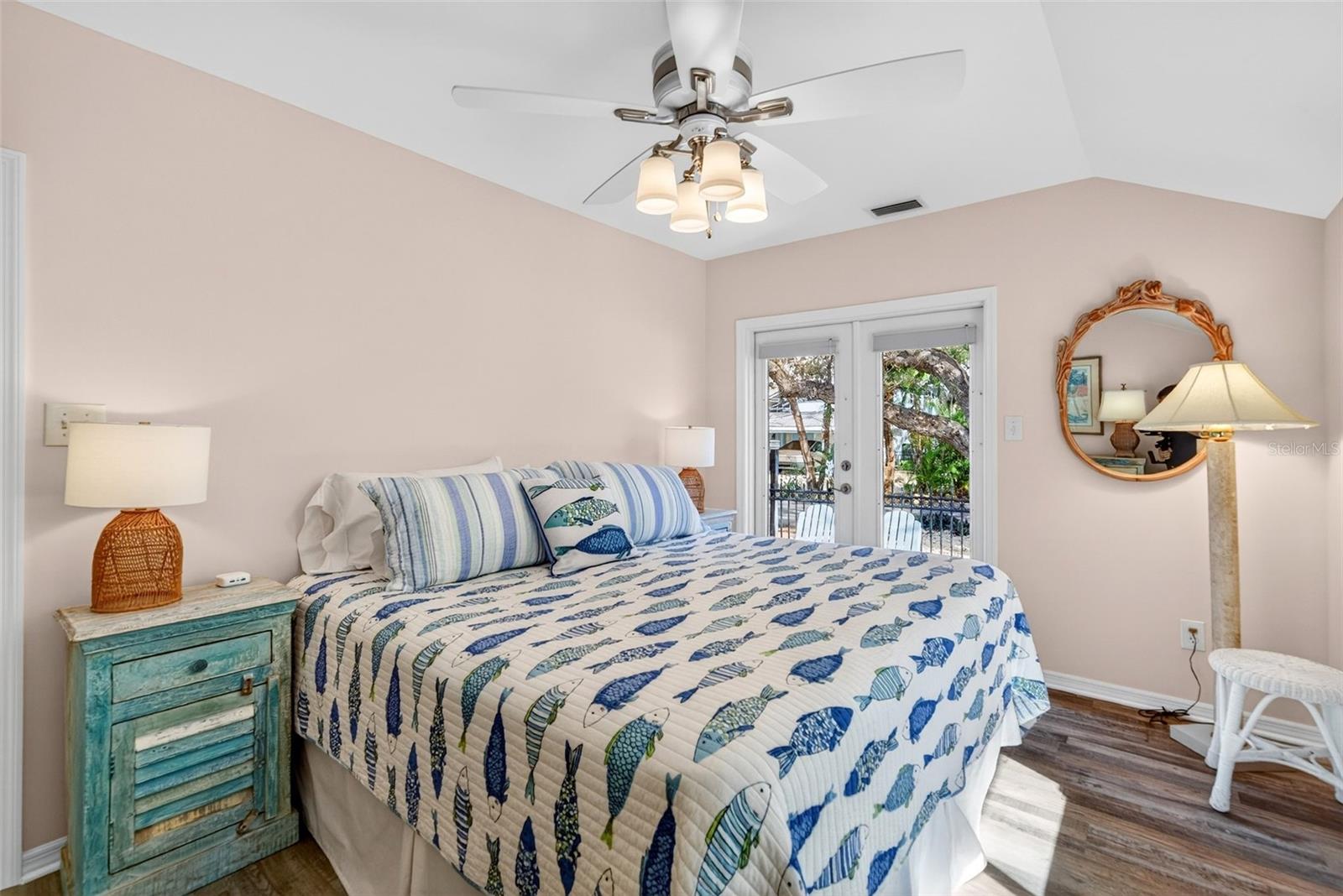 A4676052 Property Photo