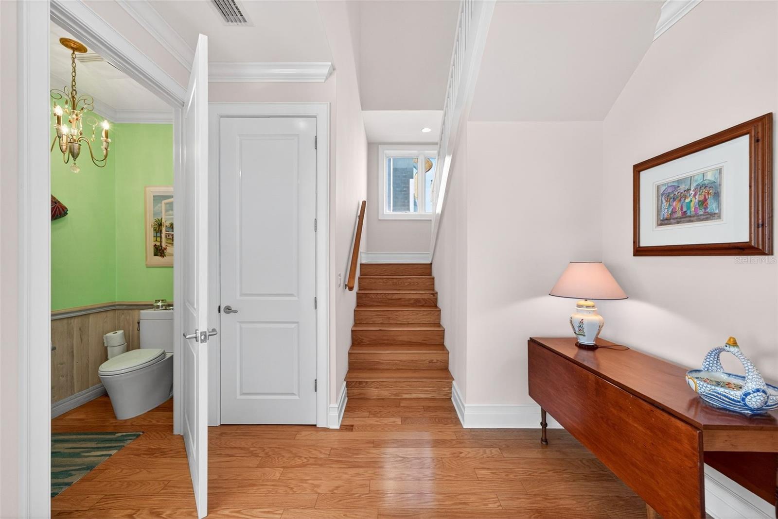 A4676052 Property Photo