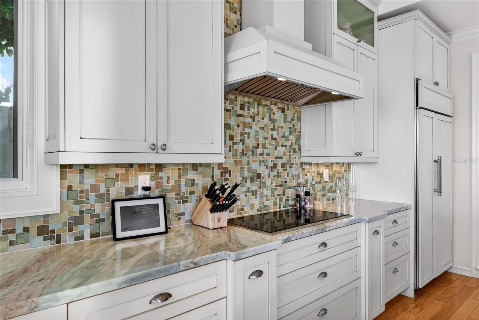 A4676052 Property Photo