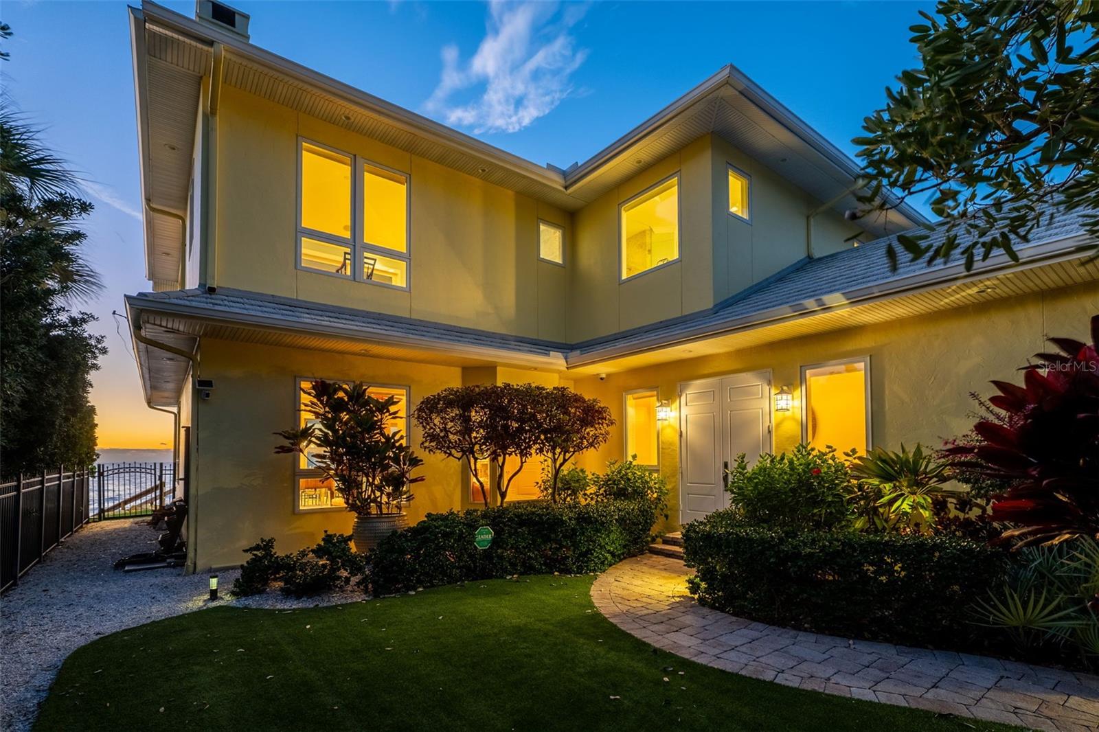 A4676052 Property Photo