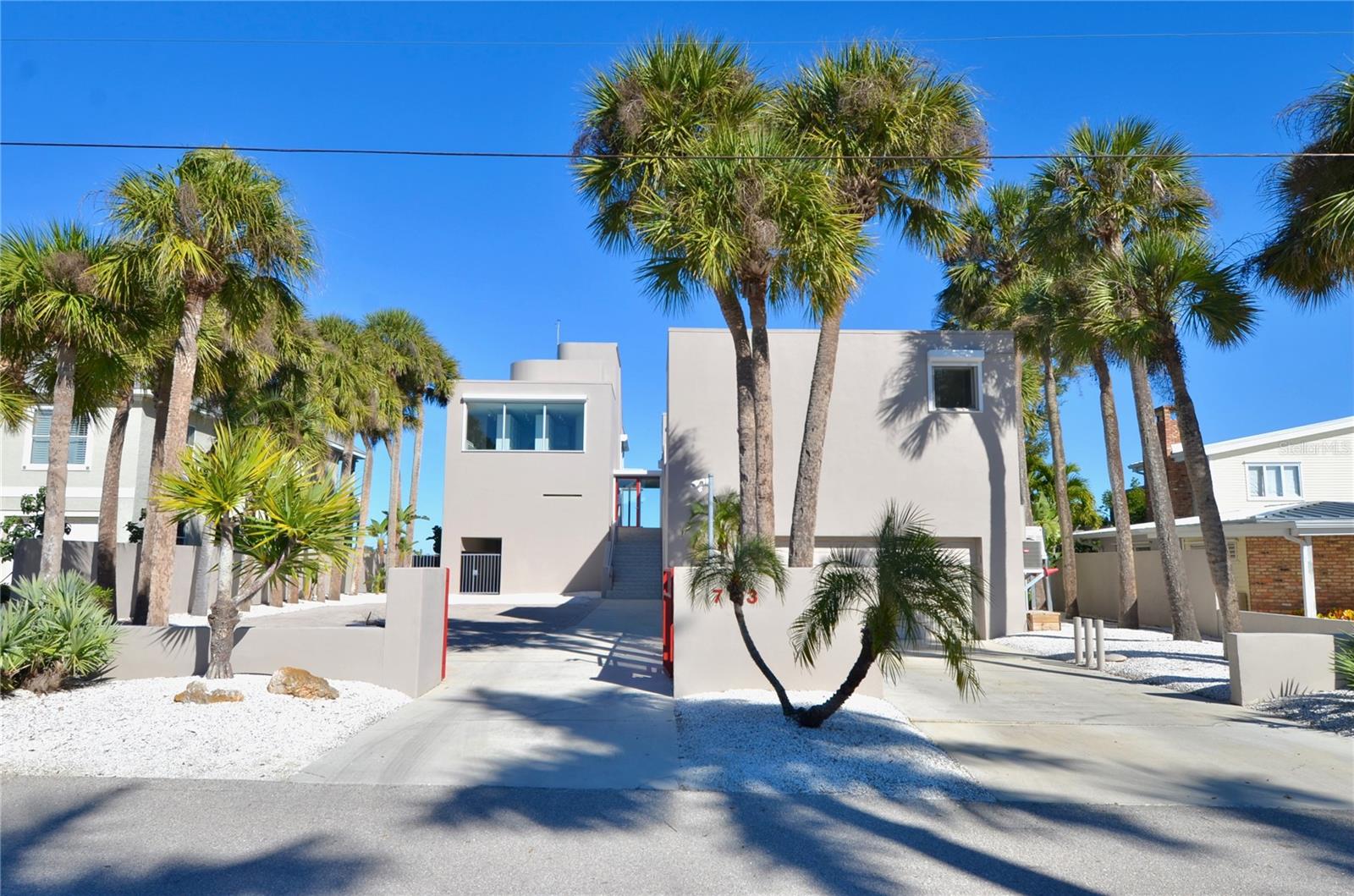 N6142032 Property Photo