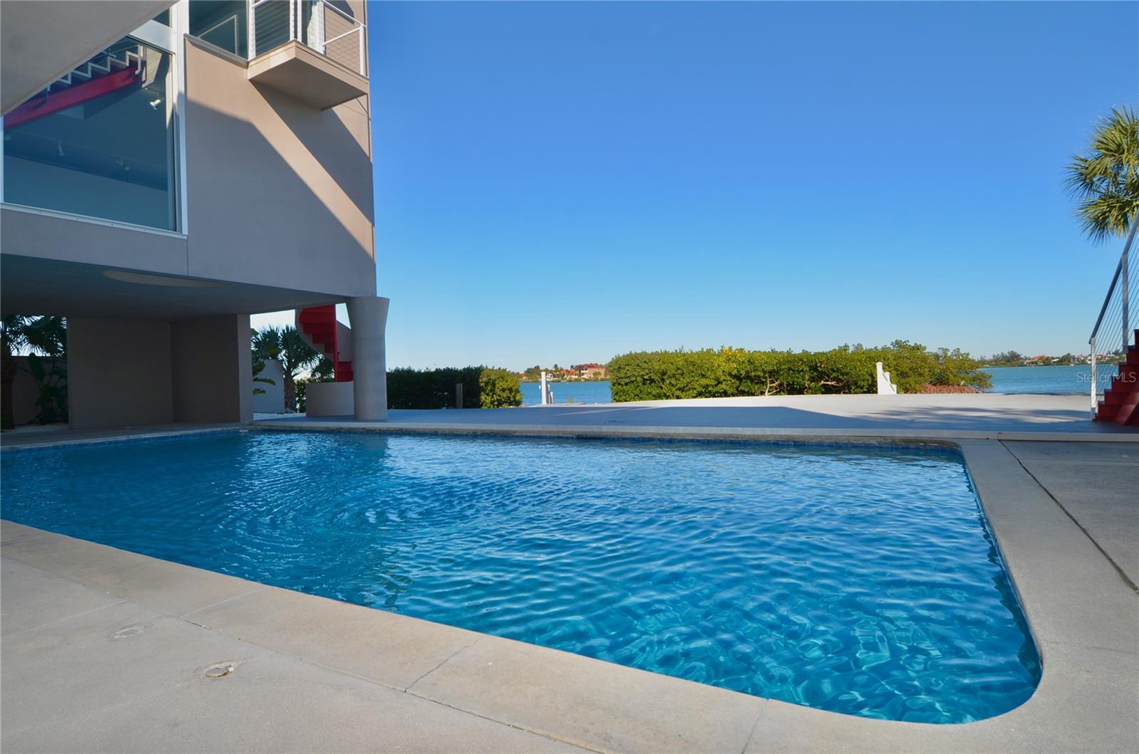 N6142032 Property Photo