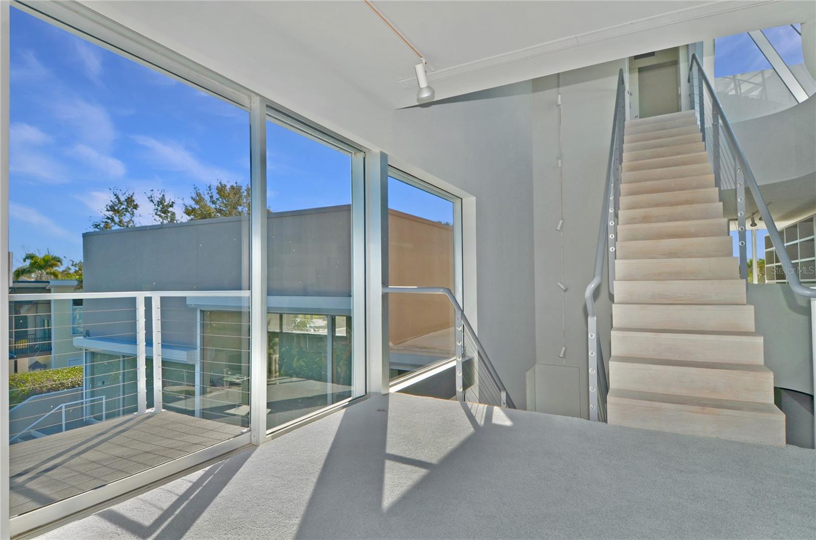 N6142032 Property Photo