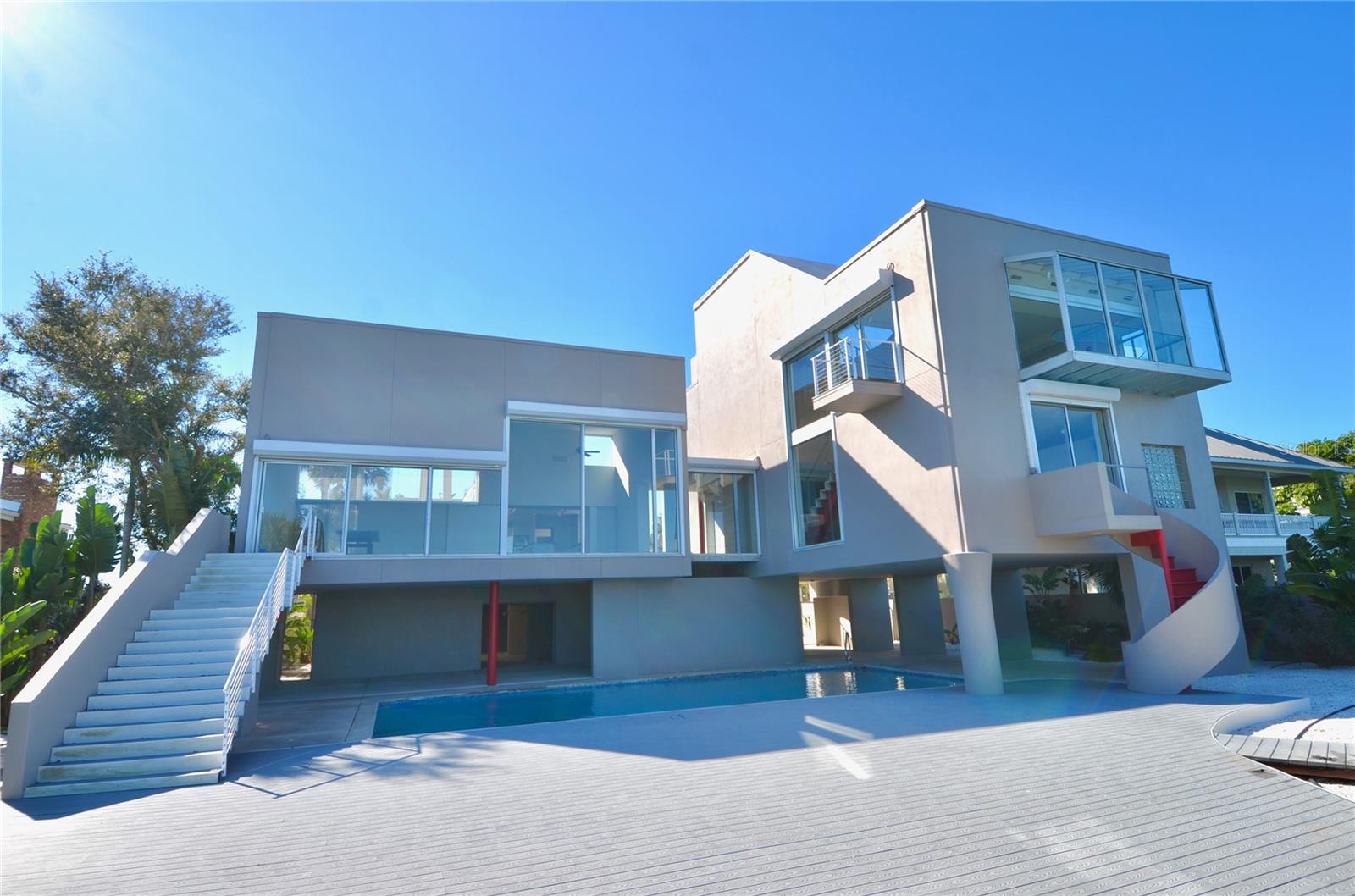 N6142032 Property Photo