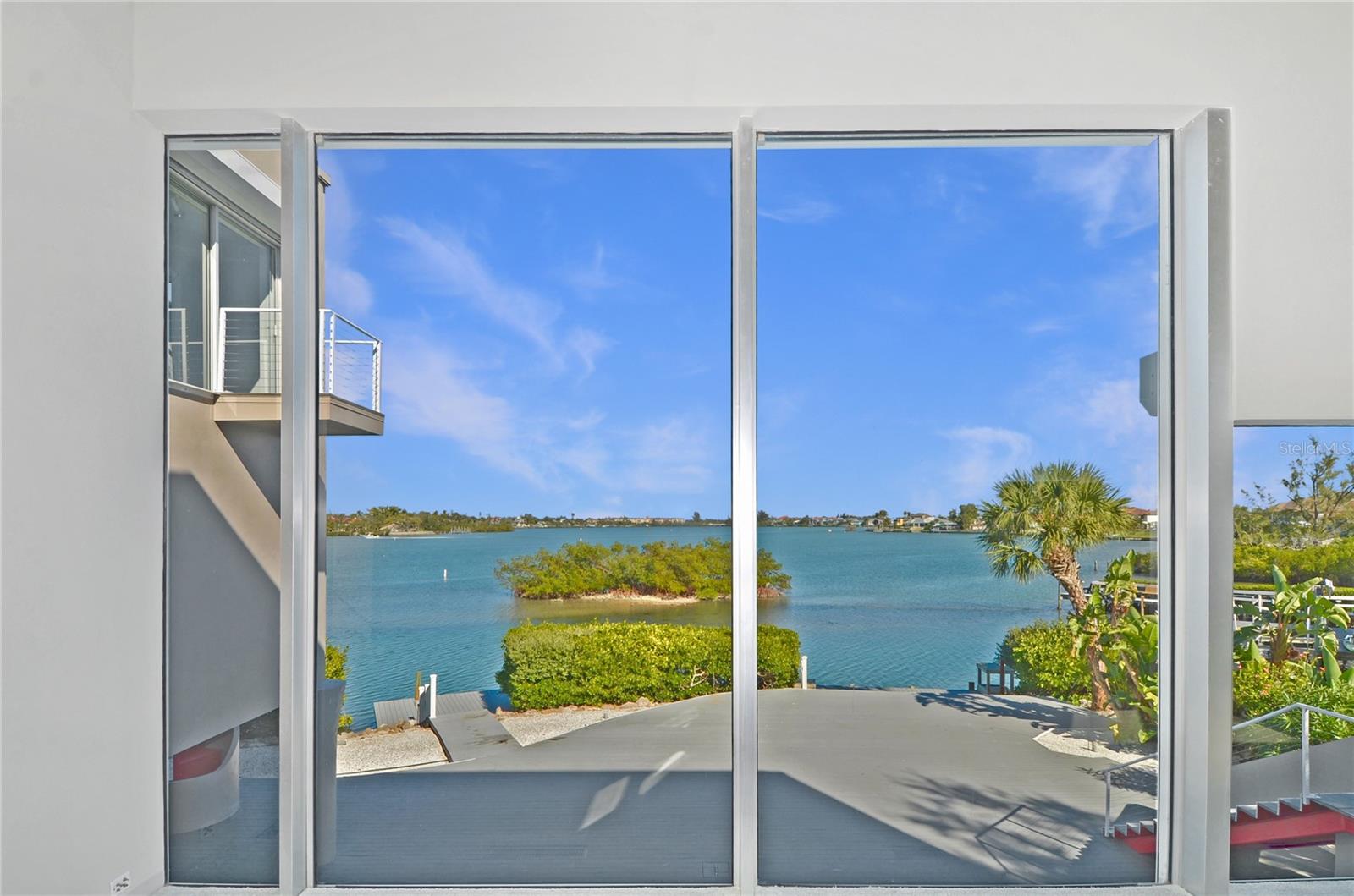 N6142032 Property Photo