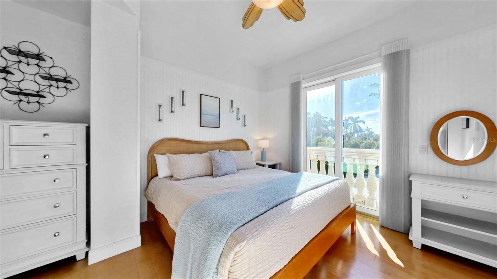 TB8458432 Property Photo