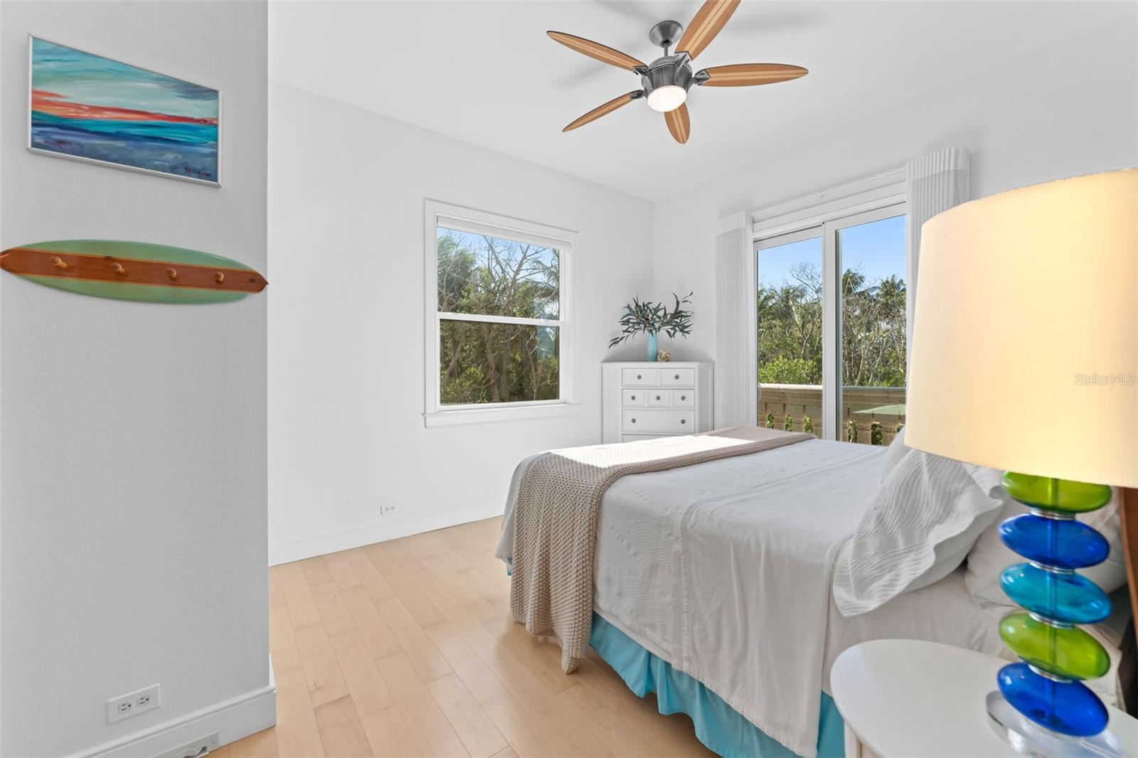 TB8458432 Property Photo