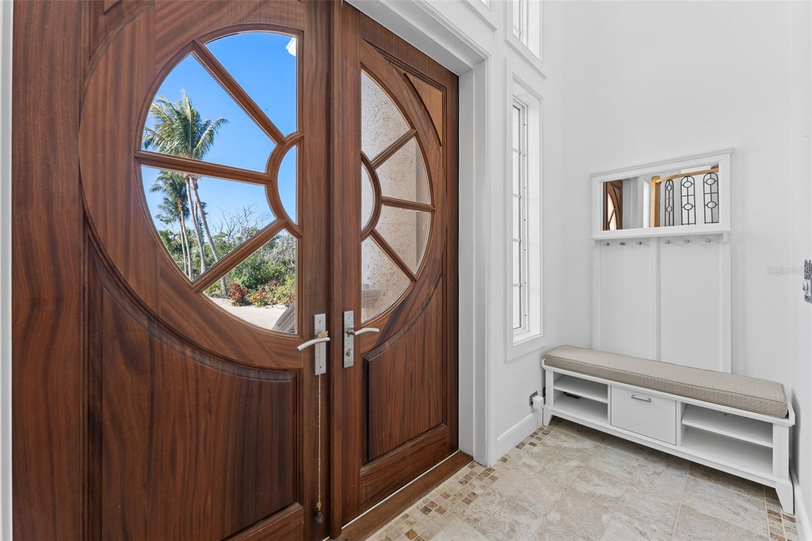 TB8458432 Property Photo