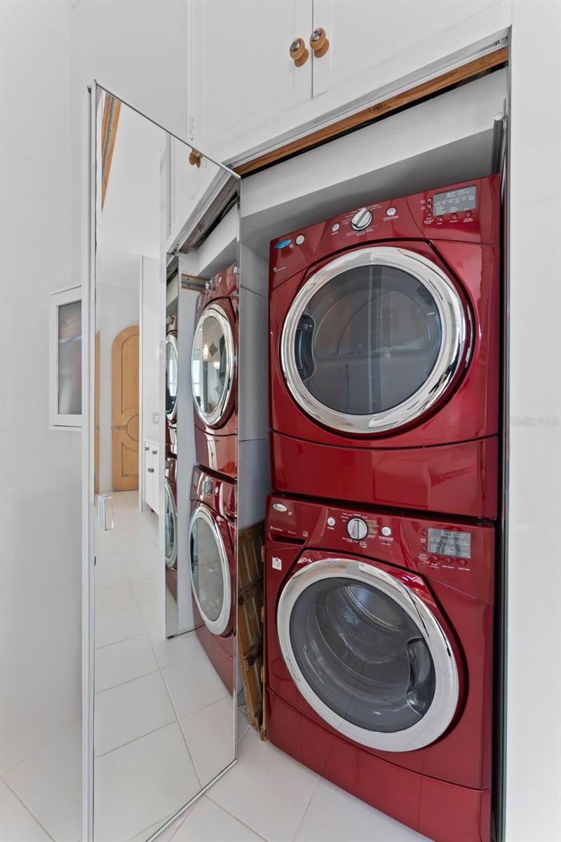 TB8458432 Property Photo