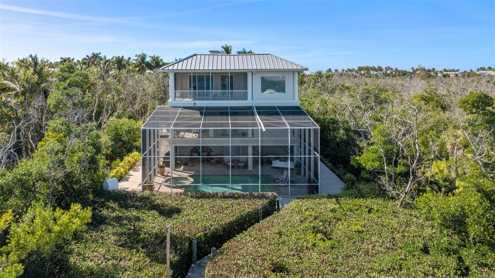 TB8458432 Property Photo