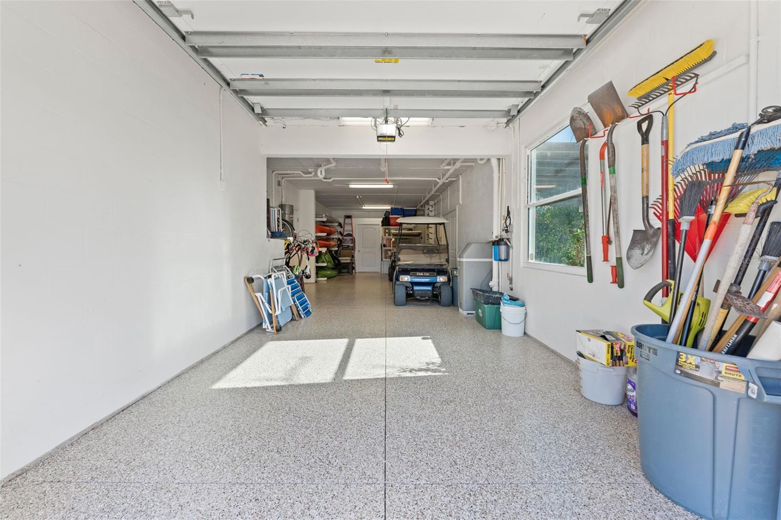 TB8458432 Property Photo