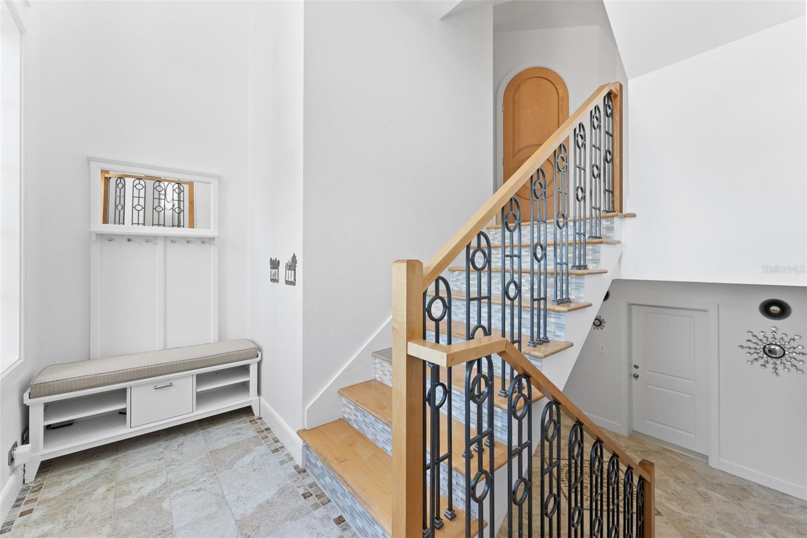 TB8458432 Property Photo