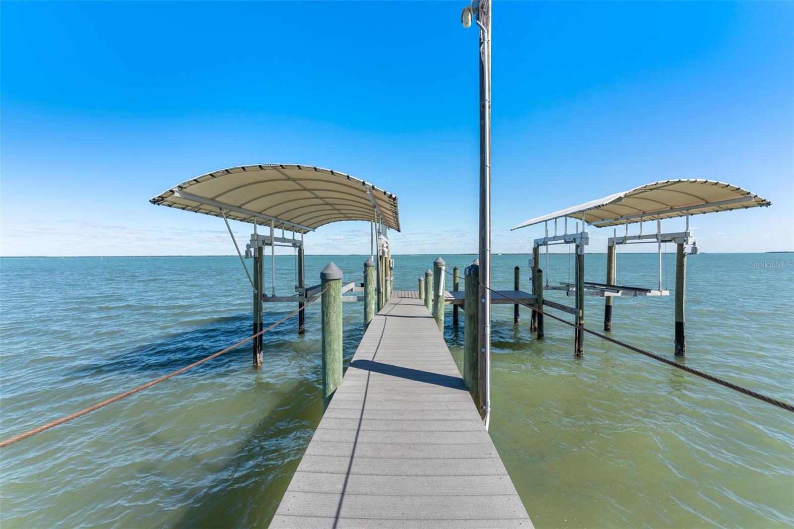 TB8458432 Property Photo