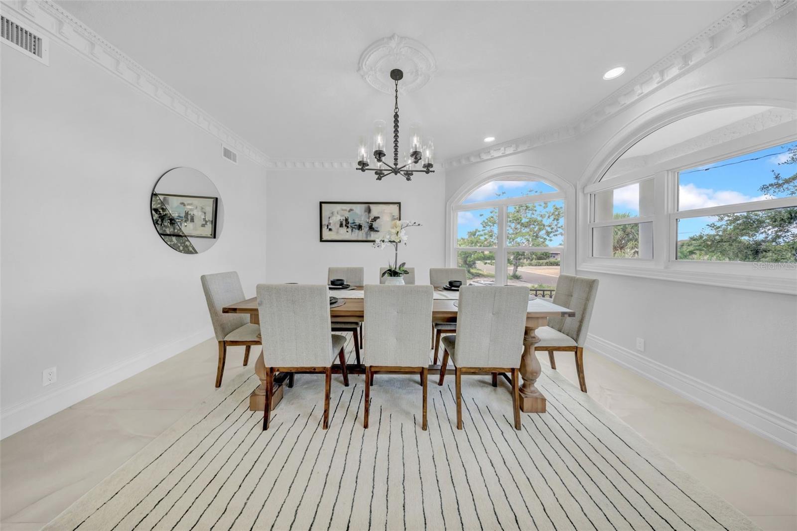 TB8458455 Property Photo