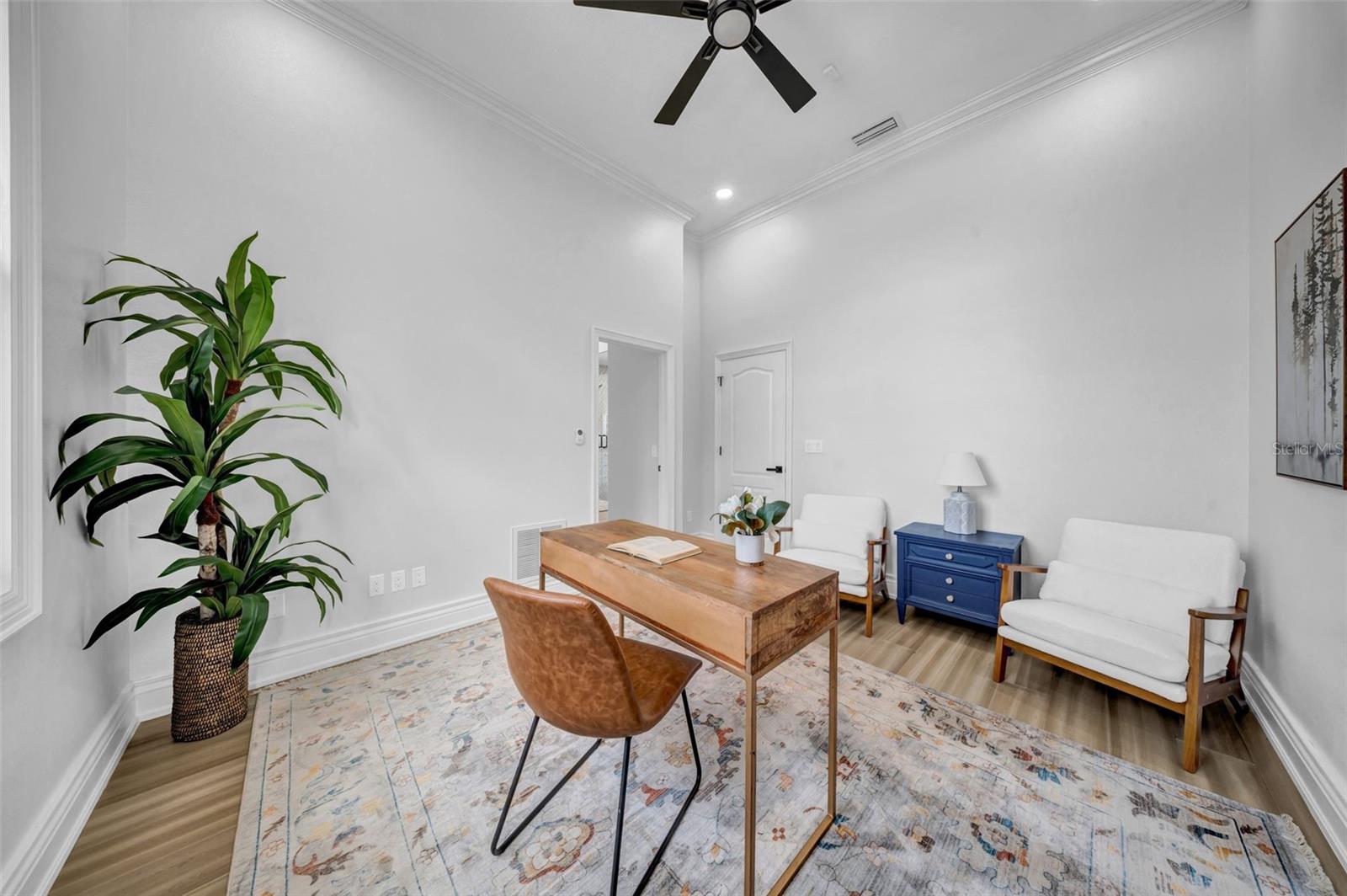 TB8458455 Property Photo